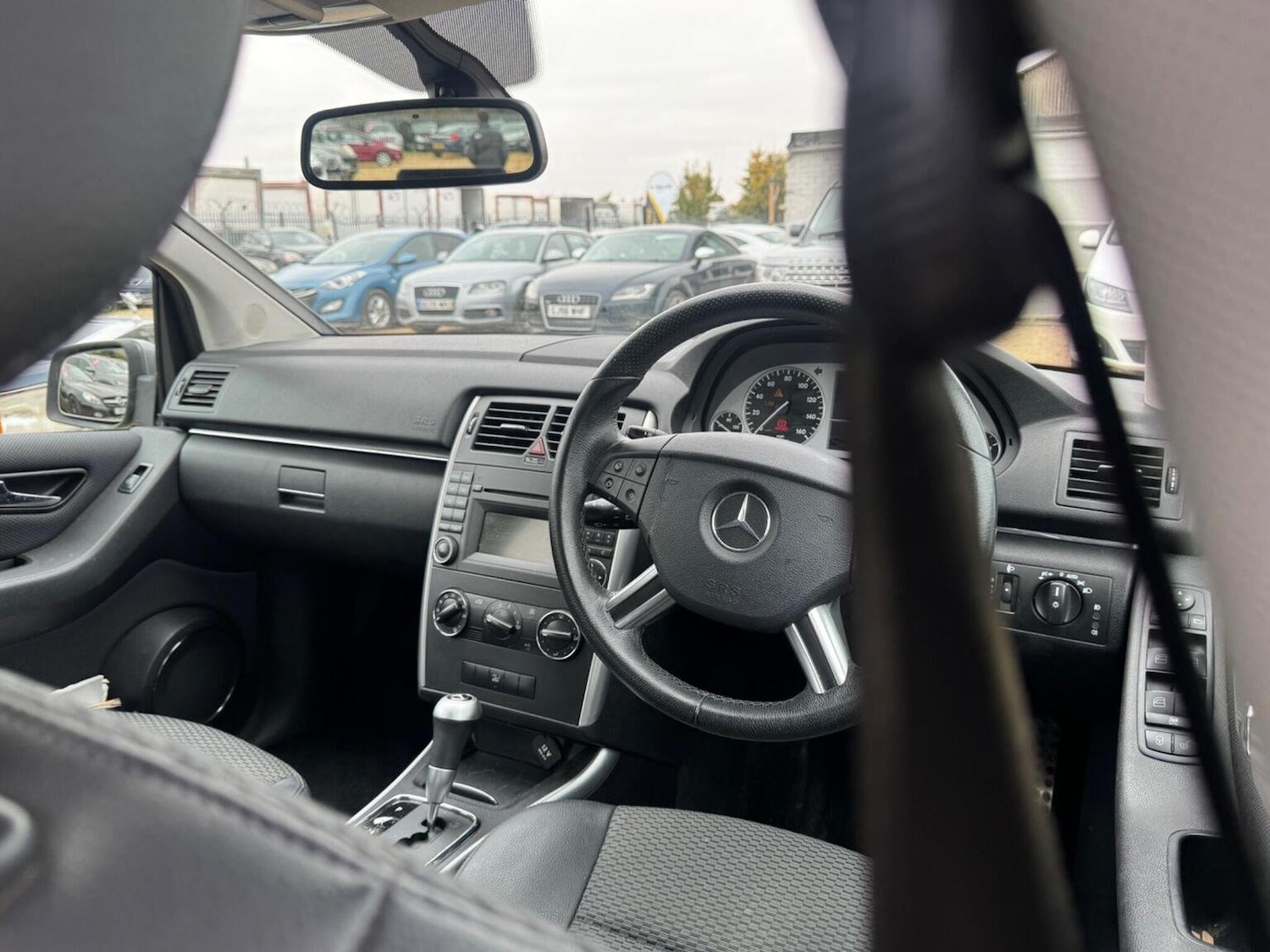 Used Mercedes-Benz B Class 2011 for sale - 76114035: Photo 11