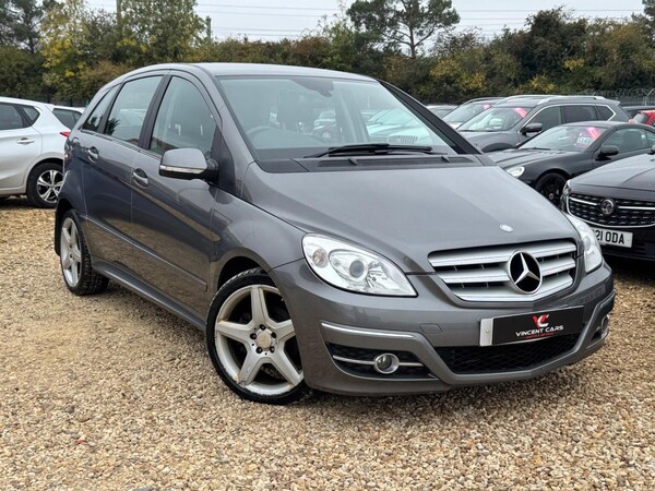 Used Mercedes-Benz B-Class 2011 for sale - 76114035: Photo 1