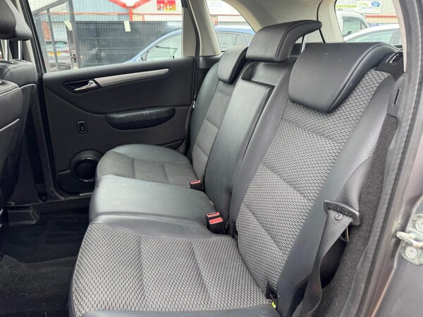 Used Mercedes-Benz B-Class 2011 for sale - 76114035: Photo 20