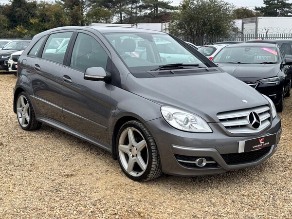 Used Mercedes-Benz B-Class 2011 for sale - 76114035: Photo 2