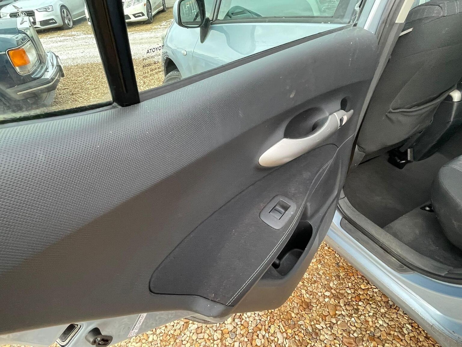 Used Toyota Auris 2009 for sale - 77101374: Photo 16