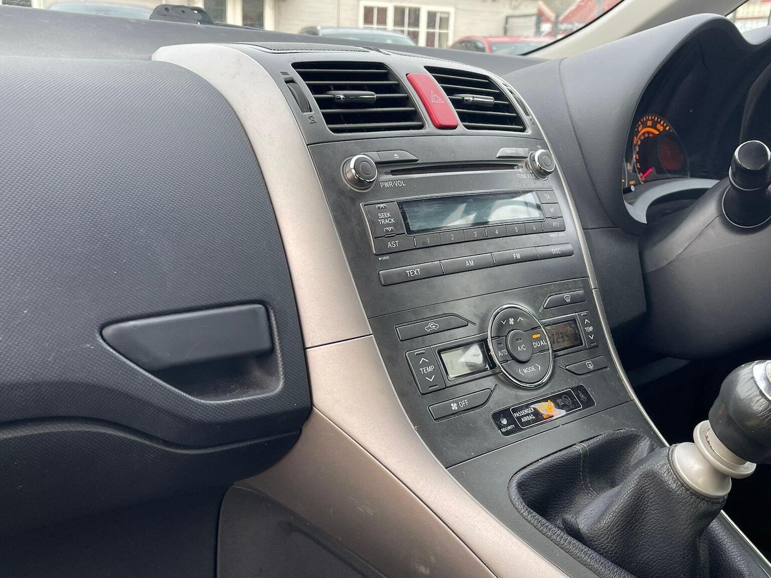 Used Toyota Auris 2009 for sale - 77101374: Photo 9