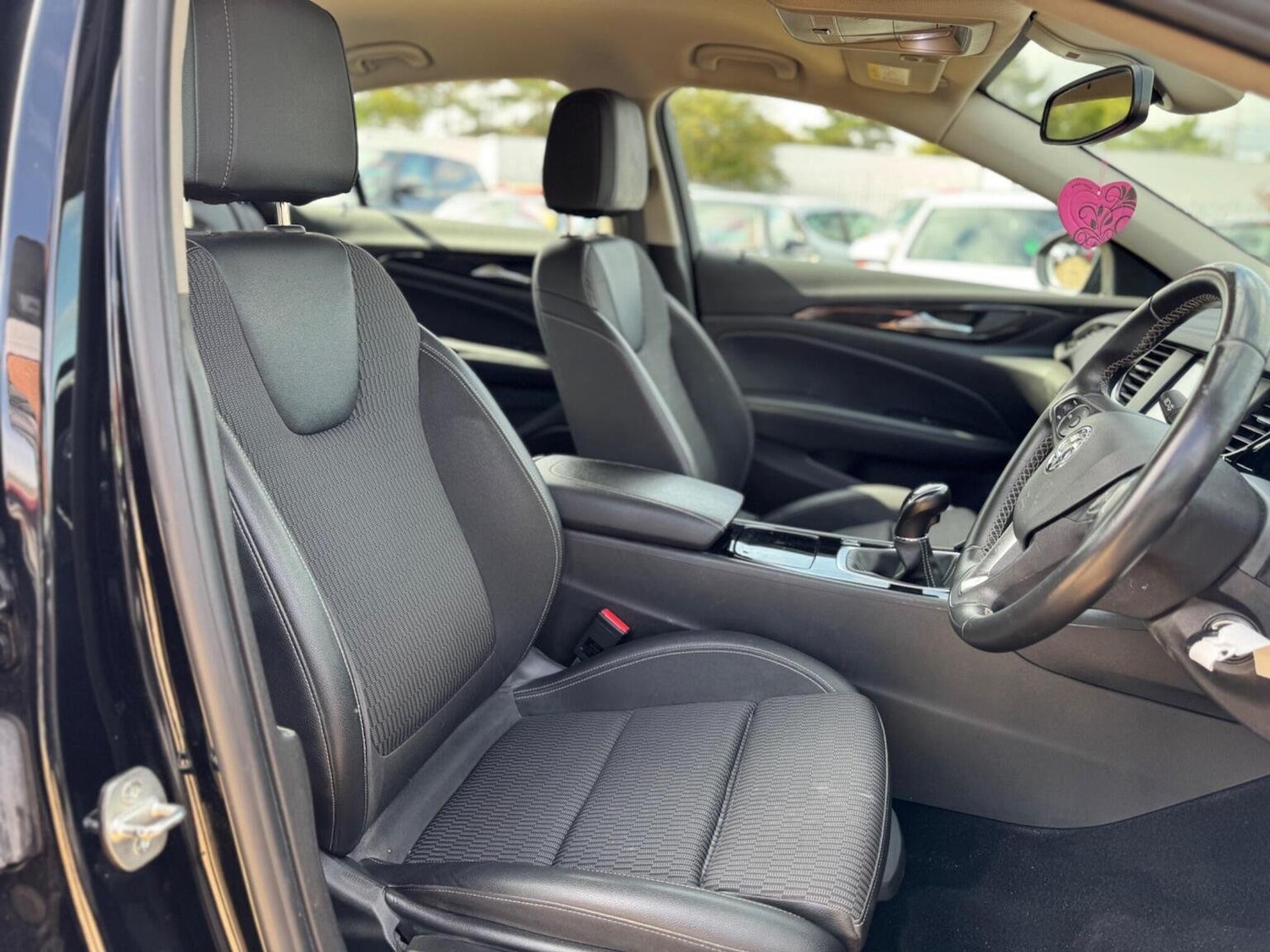 Used Vauxhall Insignia 2021 for sale - 75962685: Photo 19