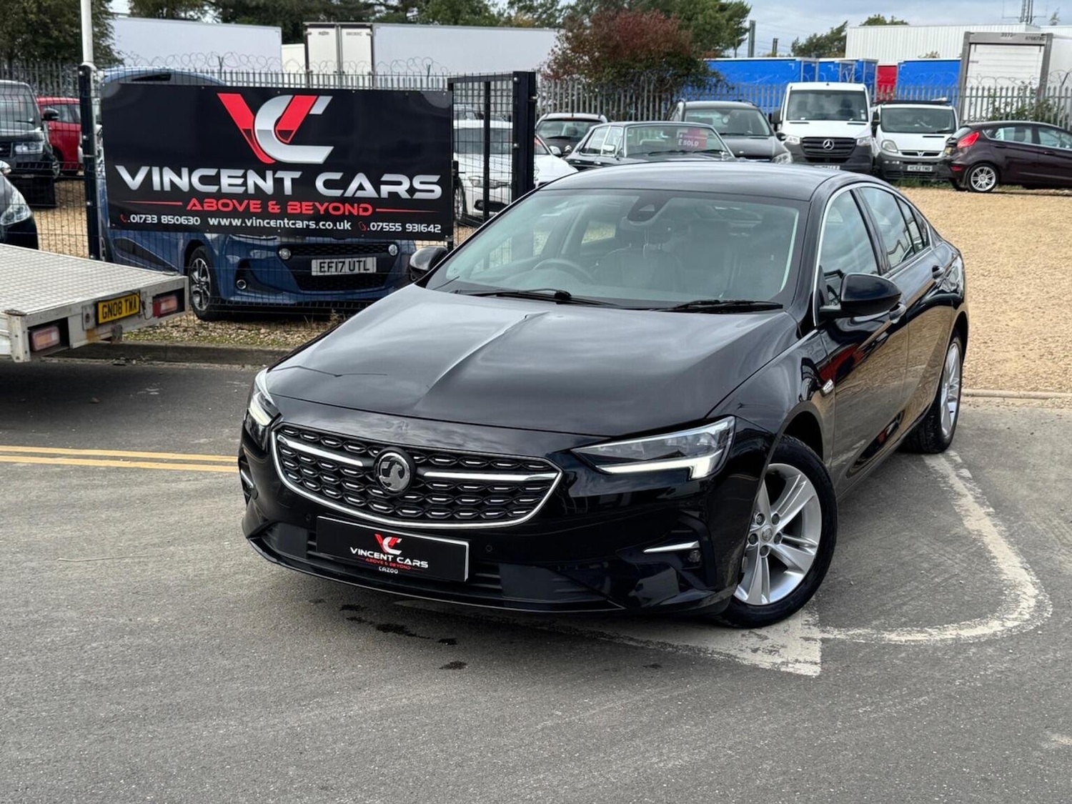 Used Vauxhall Insignia 2021 for sale - 75962685: Photo 2