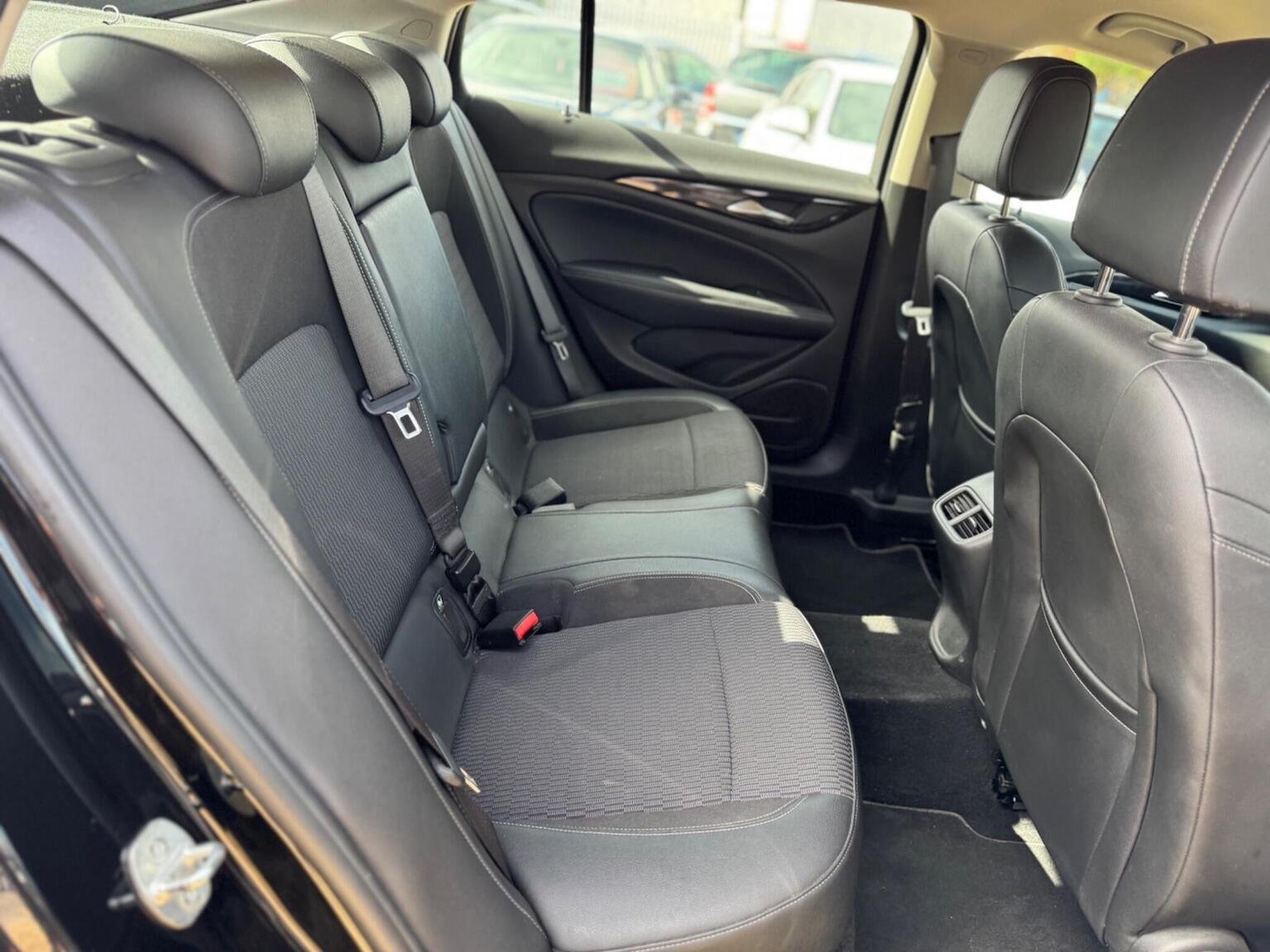 Used Vauxhall Insignia 2021 for sale - 75962685: Photo 25