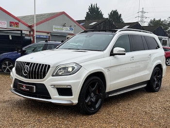 Used Mercedes-Benz GL-Class 2014 for sale - 75667875: Photo
