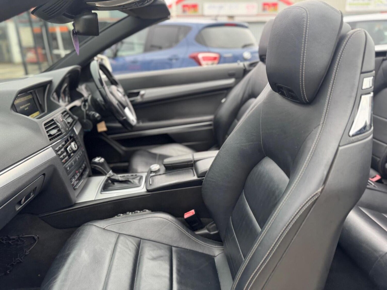 Used Mercedes-Benz E Class 2012 for sale - 76391477: Photo 37