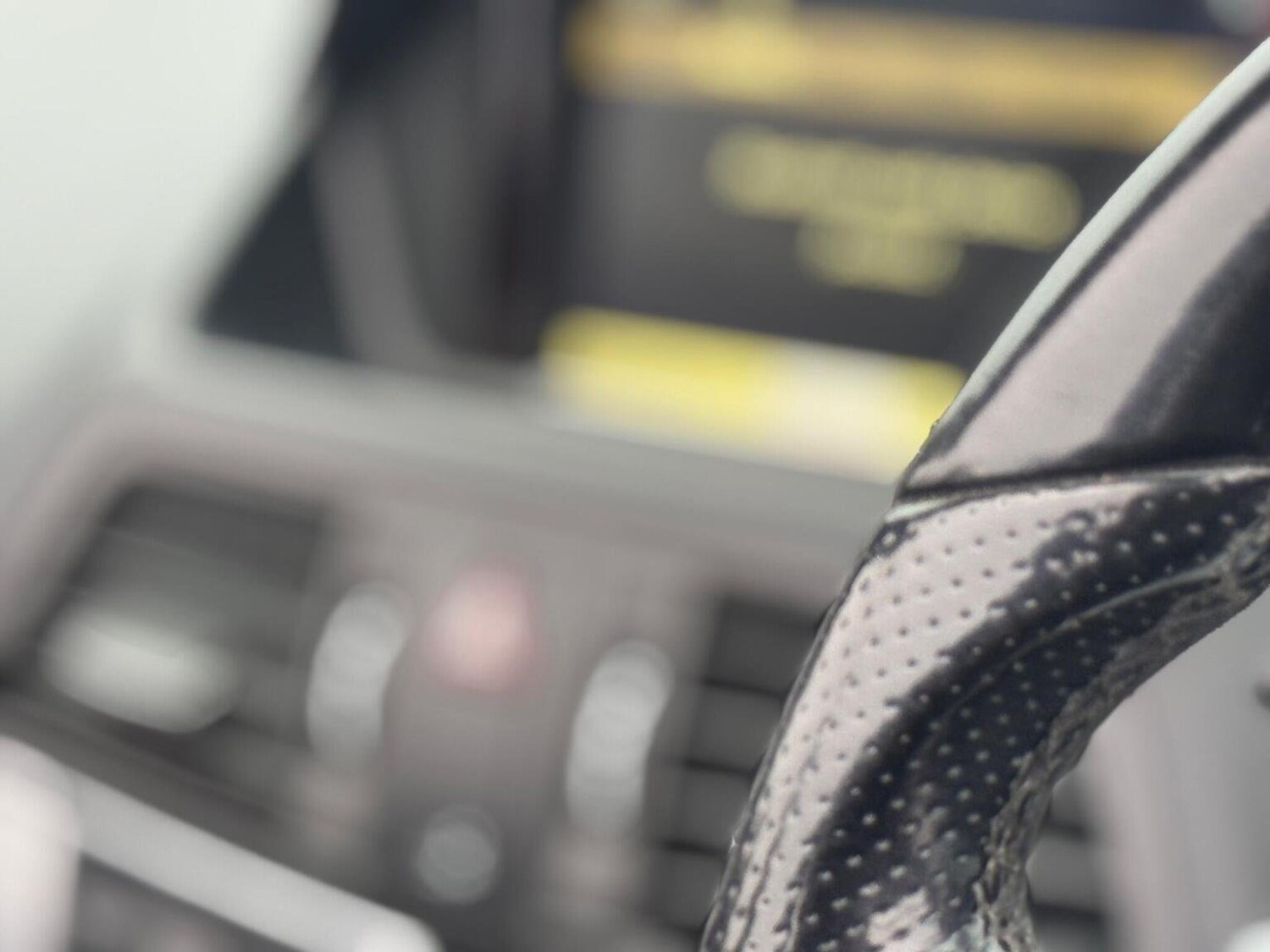 Used Mercedes-Benz E Class 2012 for sale - 76391477: Photo 44