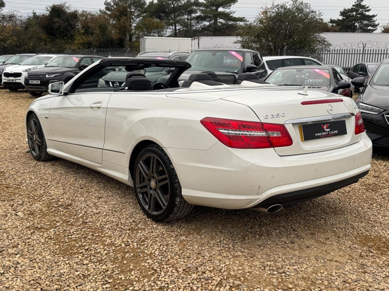 Used Mercedes-Benz E Class 2012 for sale - 76391477: Photo 5