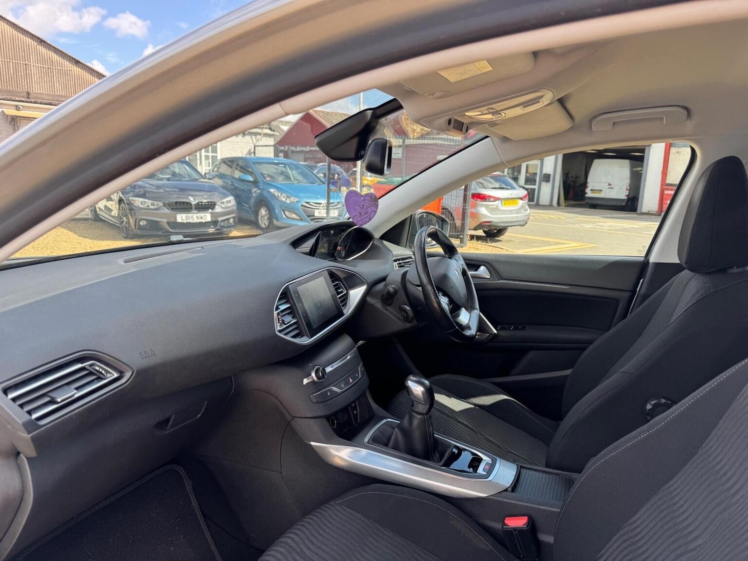 Used Peugeot 308 2015 for sale - 75856229: Photo 17