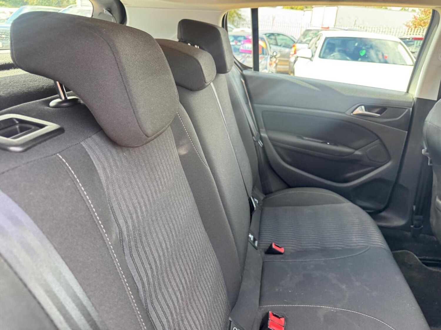Used Peugeot 308 2015 for sale - 75856229: Photo 22