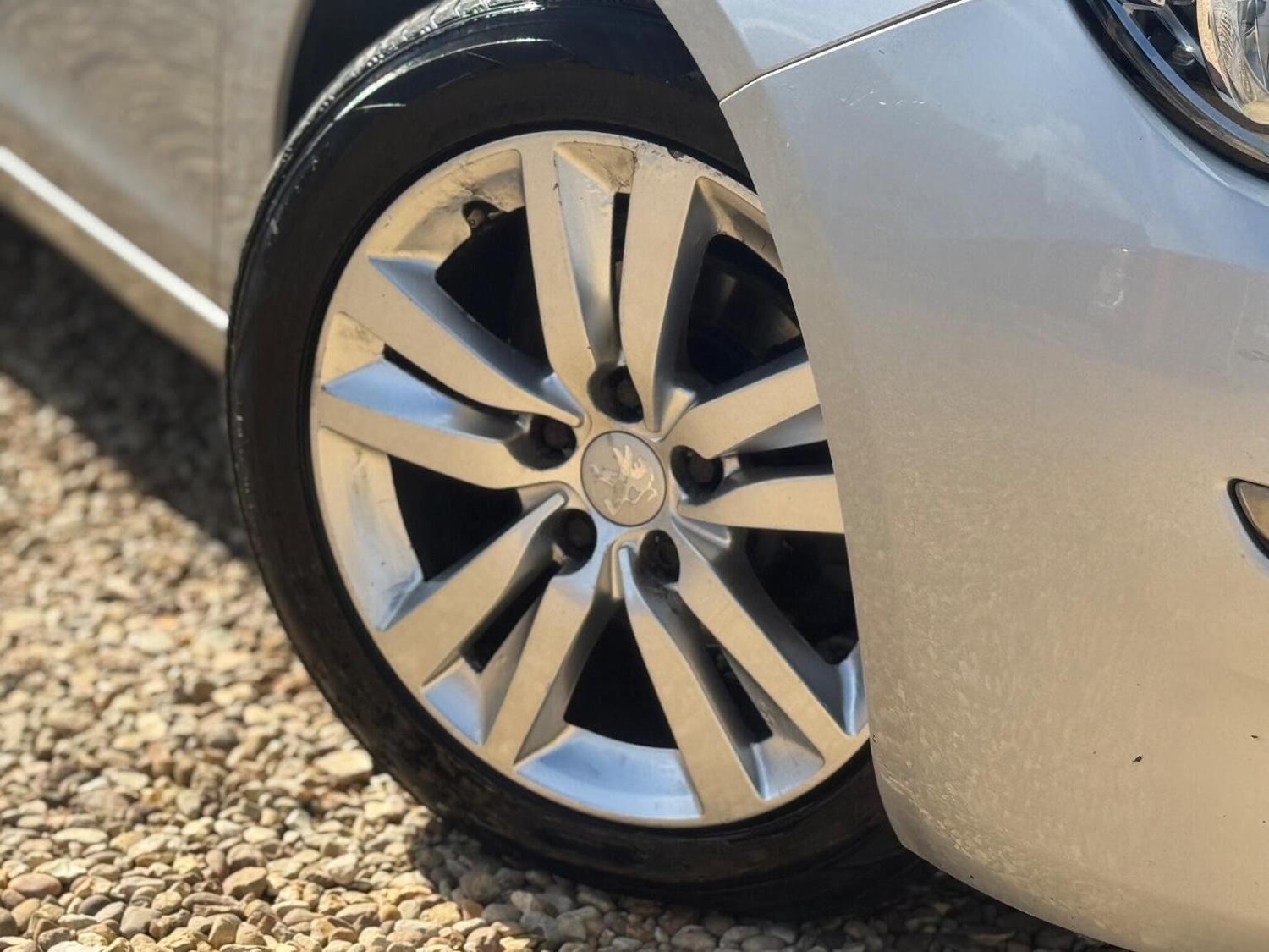 Used Peugeot 308 2015 for sale - 75856229: Photo 36