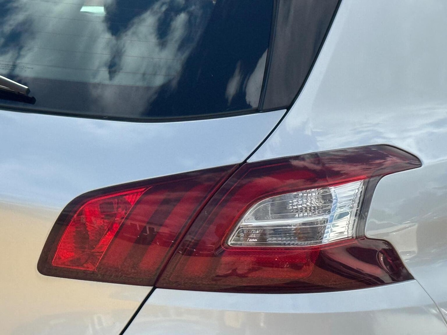 Used Peugeot 308 2015 for sale - 75856229: Photo 8