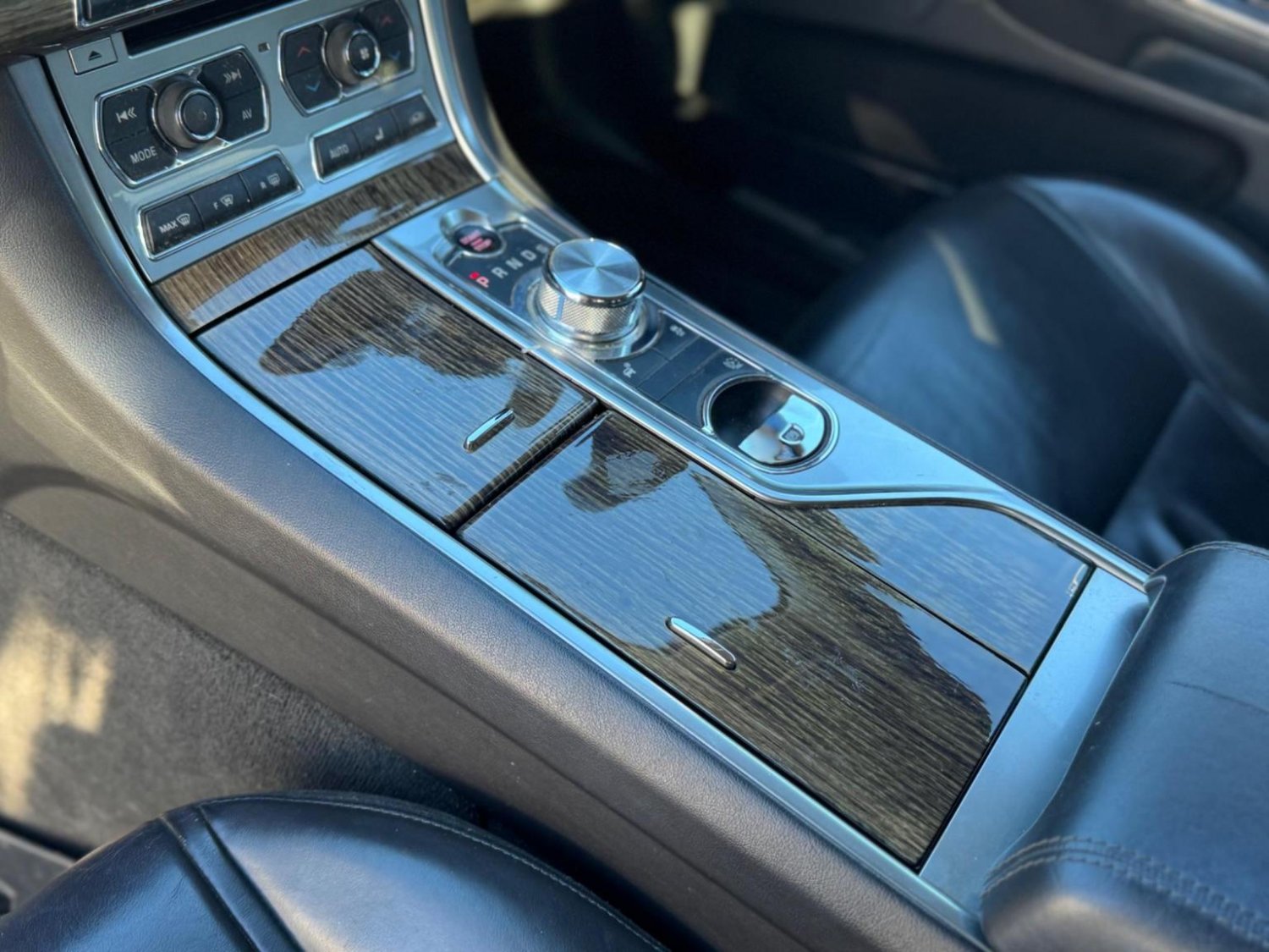 Used Jaguar XF 2013 for sale - 76791565: Photo 15