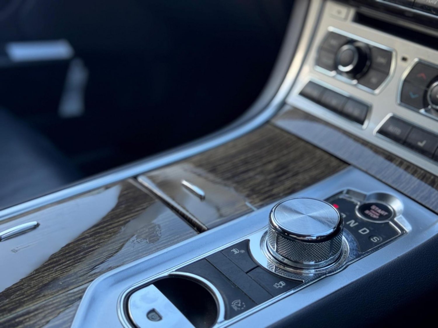 Used Jaguar XF 2013 for sale - 76791565: Photo 19