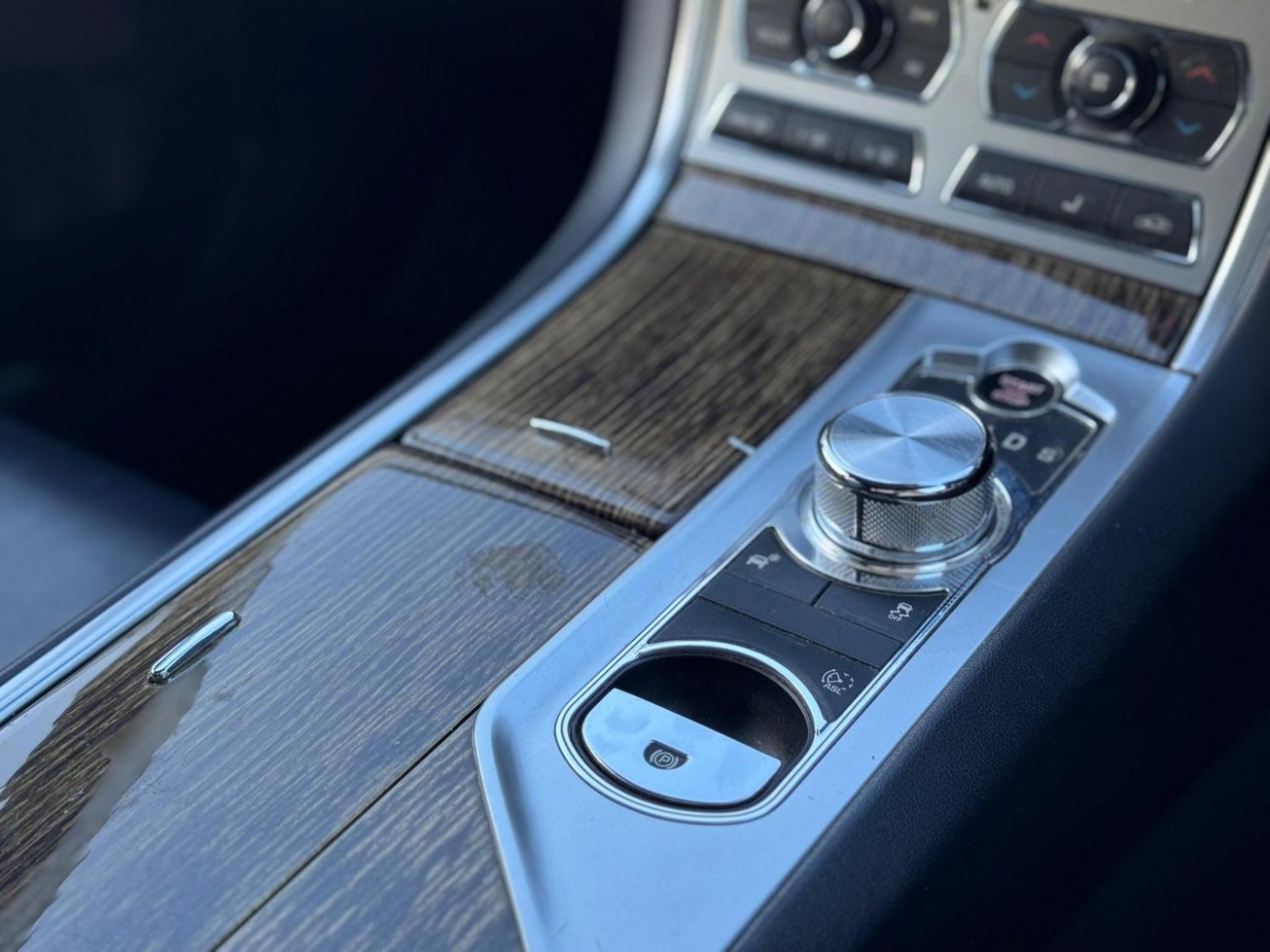 Used Jaguar XF 2013 for sale - 76791565: Photo 21