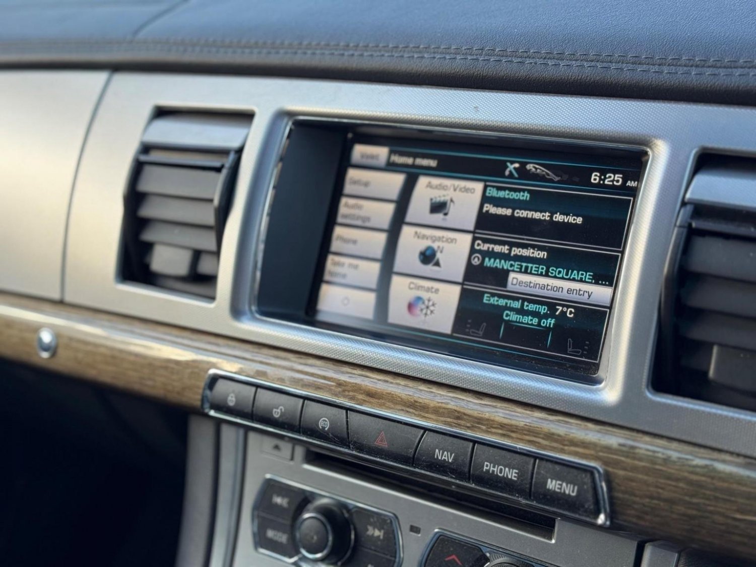 Used Jaguar XF 2013 for sale - 76791565: Photo 43