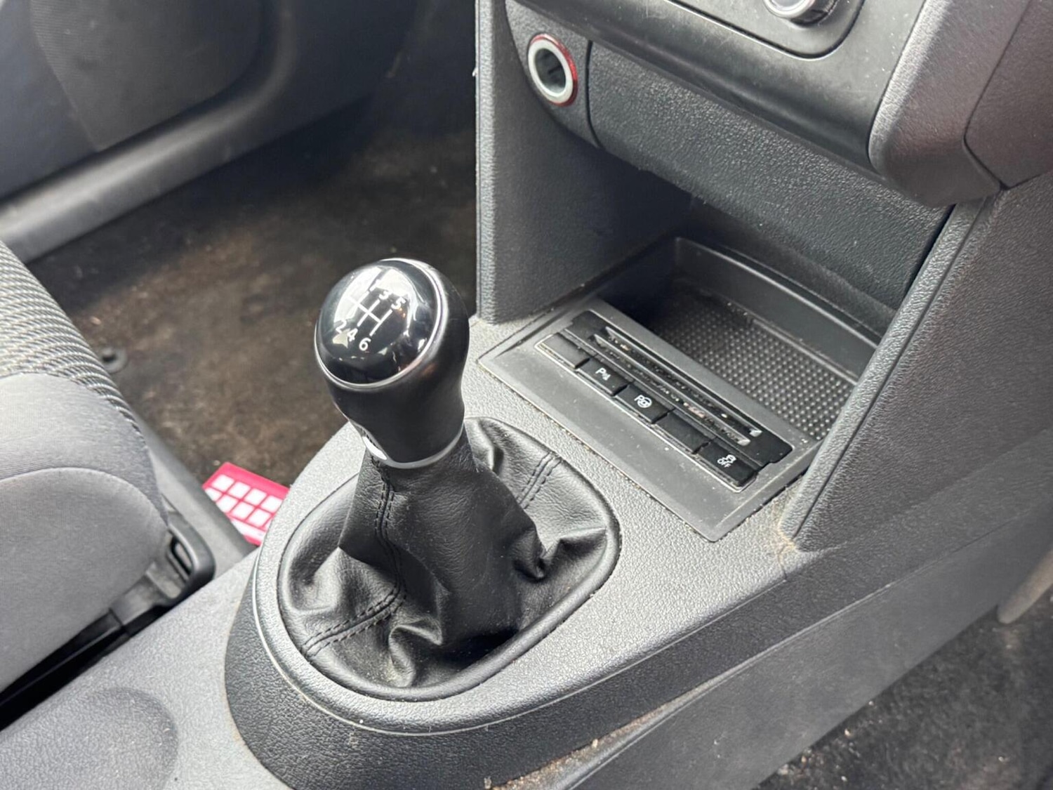 Used Volkswagen Touran 2012 for sale - 76547938: Photo 27