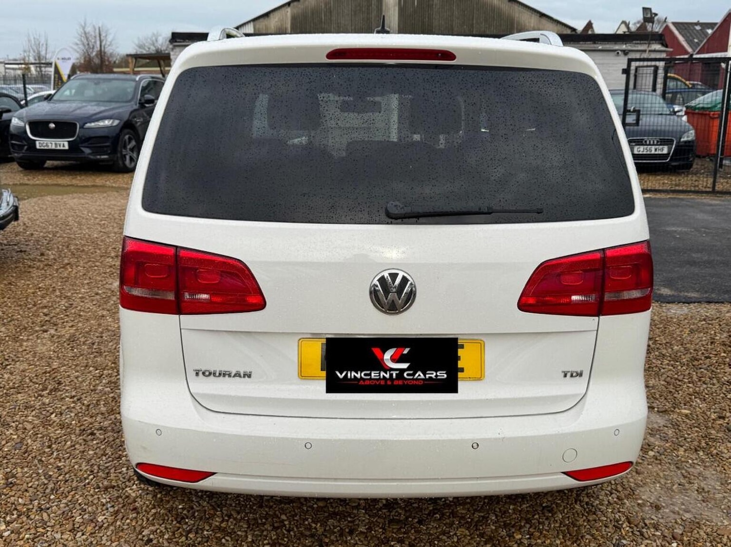 Used Volkswagen Touran 2012 for sale - 76547938: Photo 6