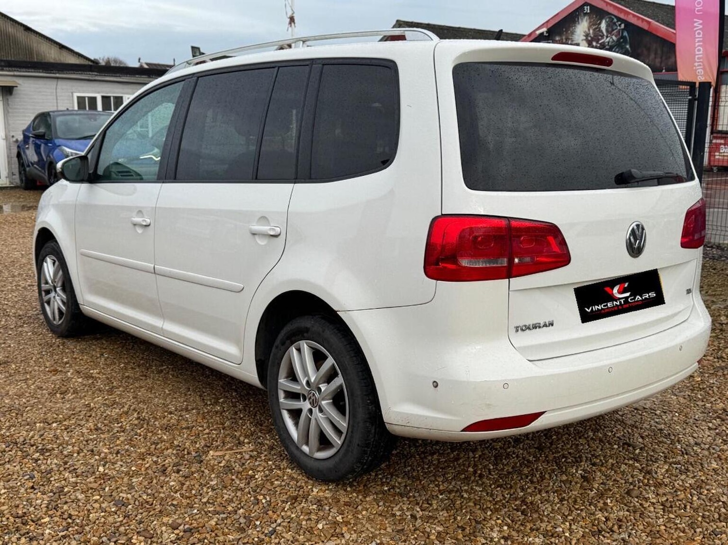Used Volkswagen Touran 2012 for sale - 76547938: Photo 7
