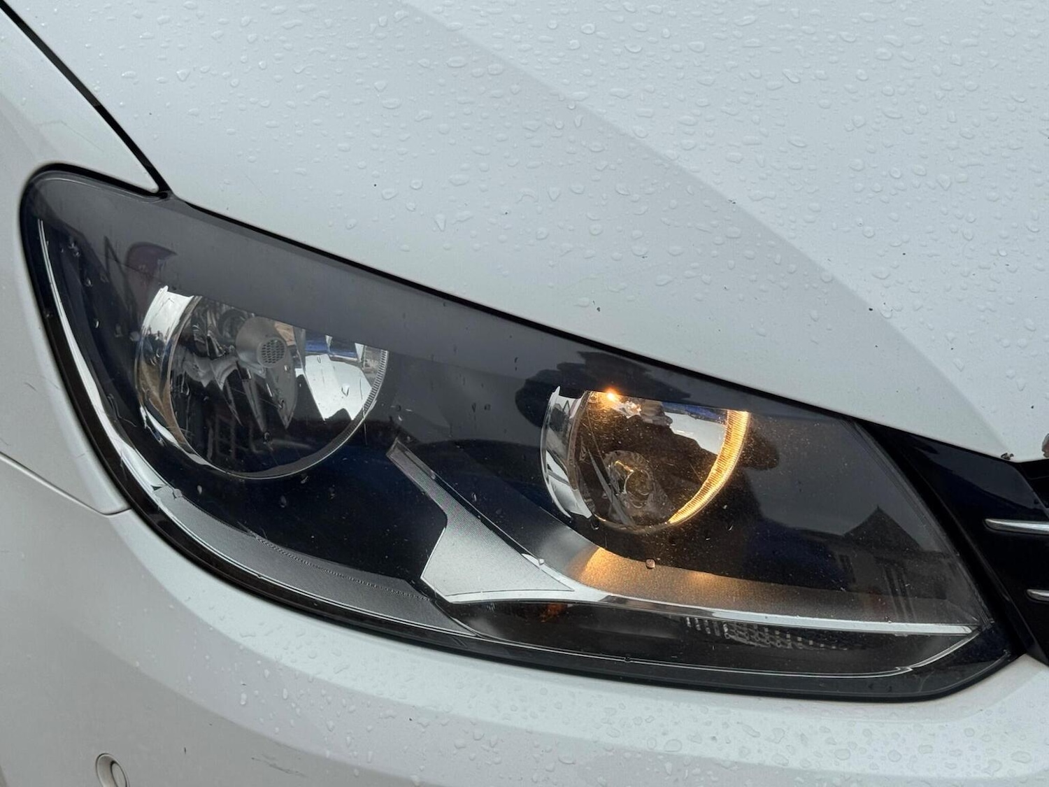 Used Volkswagen Touran 2012 for sale - 76547938: Photo 9