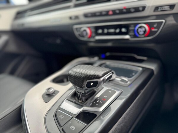Used Audi Q7 2016 for sale - 75667802: Photo 32