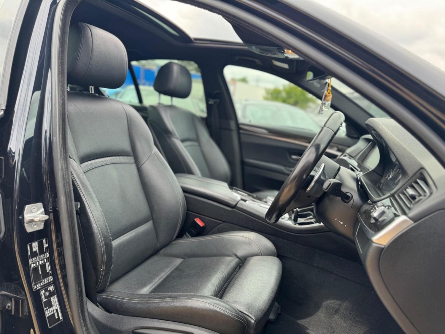 Used BMW 5 Series 2015 for sale - 76793988: Photo 18