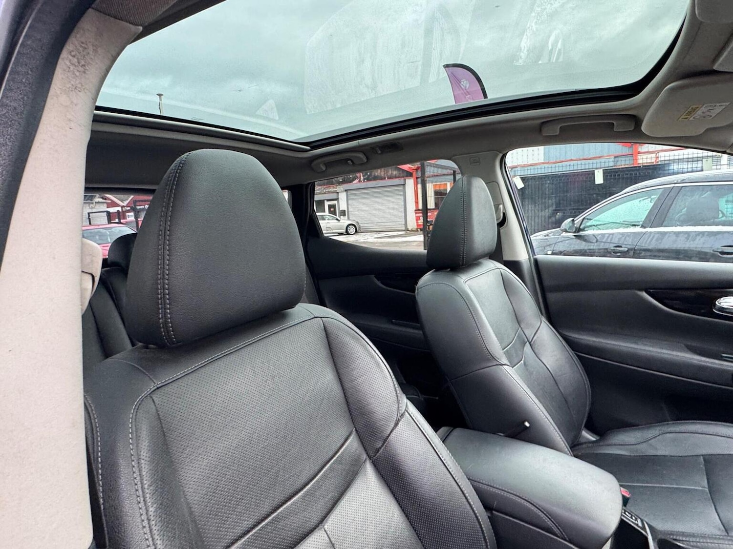 Used Nissan Qashqai 2014 for sale - 77089797: Photo 14