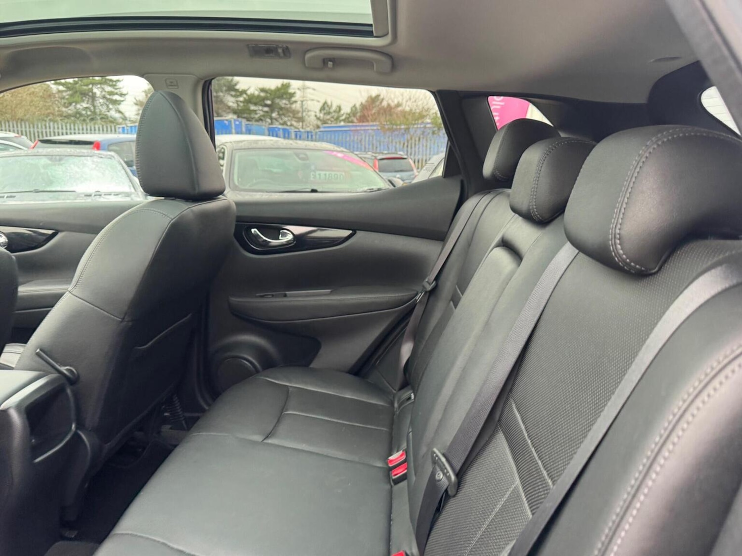 Used Nissan Qashqai 2014 for sale - 77089797: Photo 23