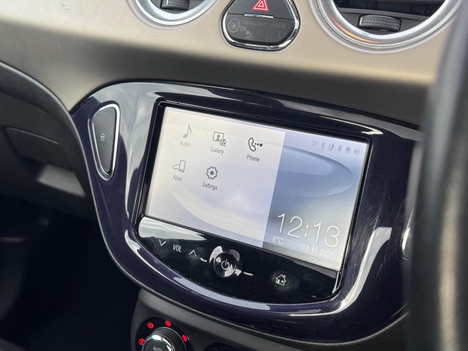 Used Vauxhall ADAM 2013 for sale - 76547790: Photo 25