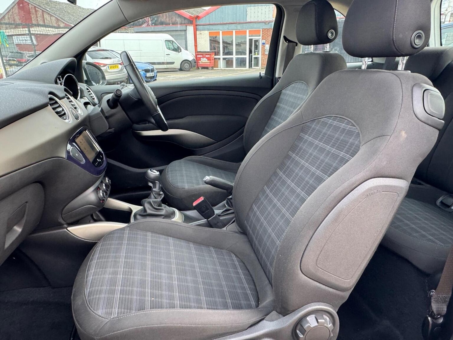 Used Vauxhall ADAM 2013 for sale - 76547790: Photo 32