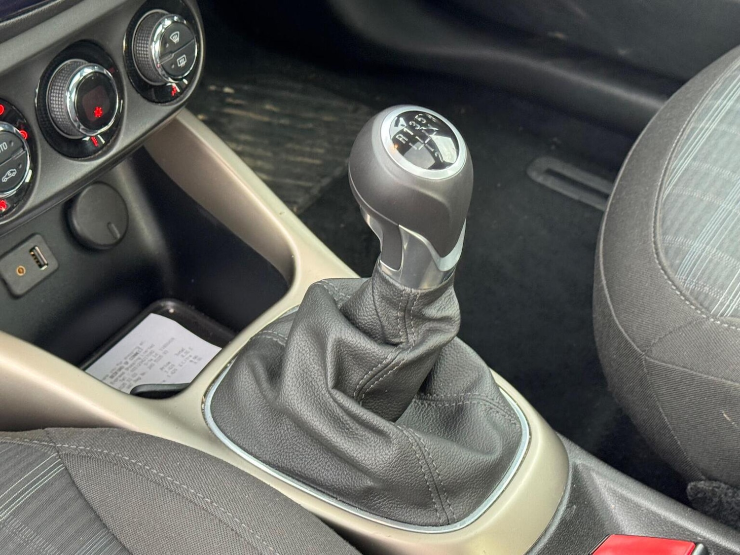 Used Vauxhall ADAM 2013 for sale - 76547790: Photo 9