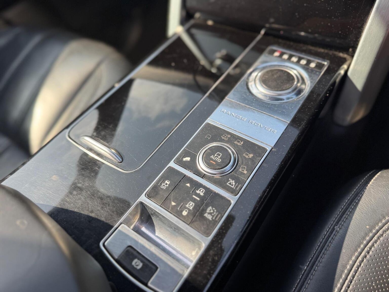 Used Land Rover Range Rover 2015 for sale - 76317446: Photo 18