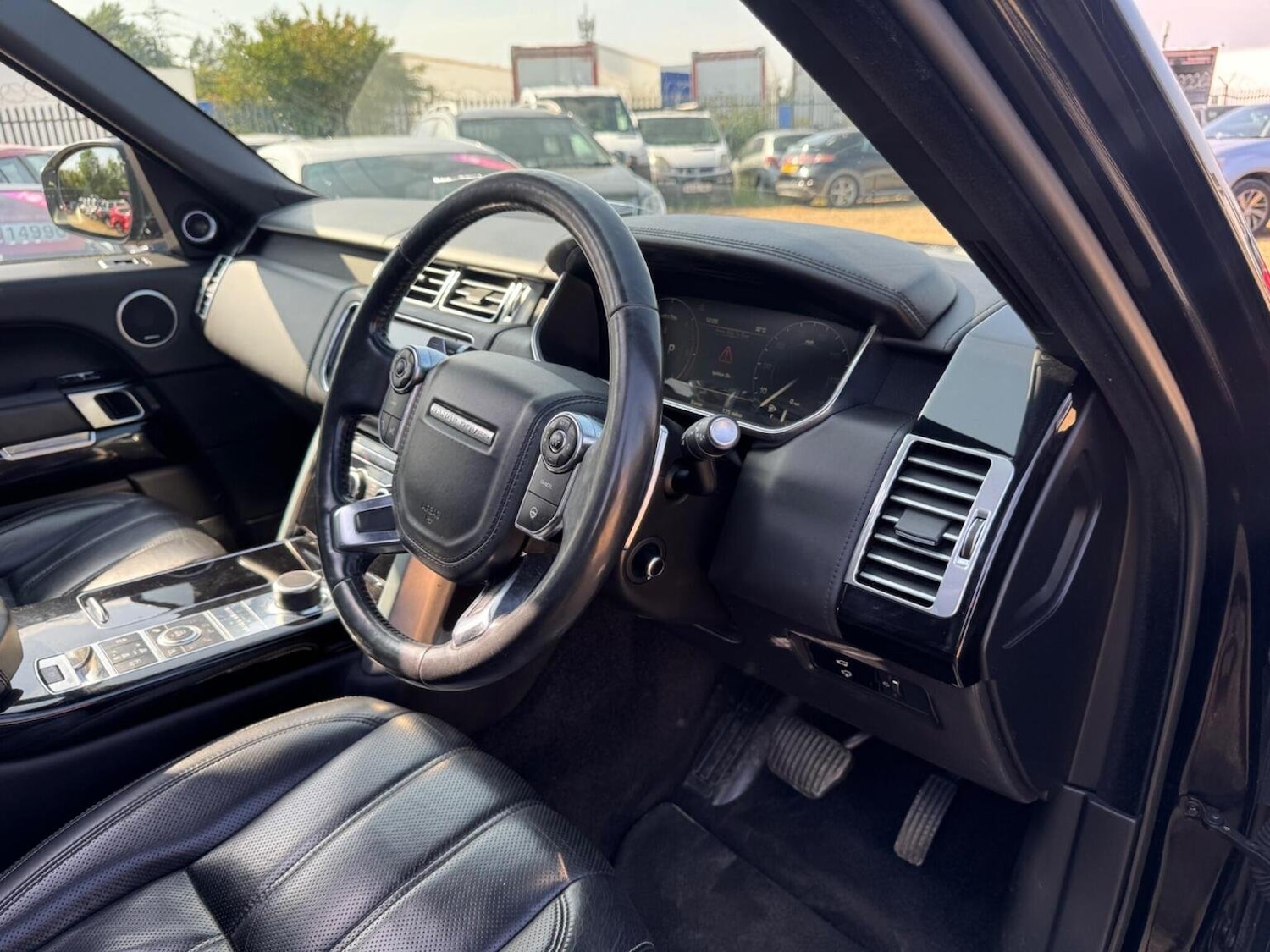 Used Land Rover Range Rover 2015 for sale - 76317446: Photo 25