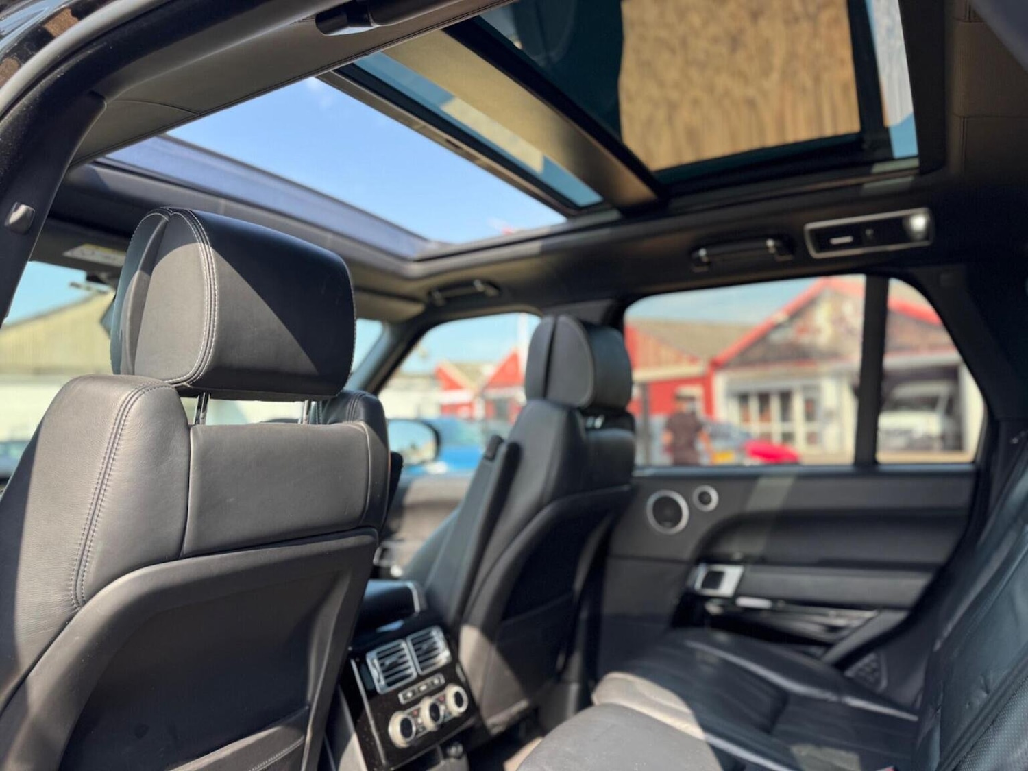 Used Land Rover Range Rover 2015 for sale - 76317446: Photo 26