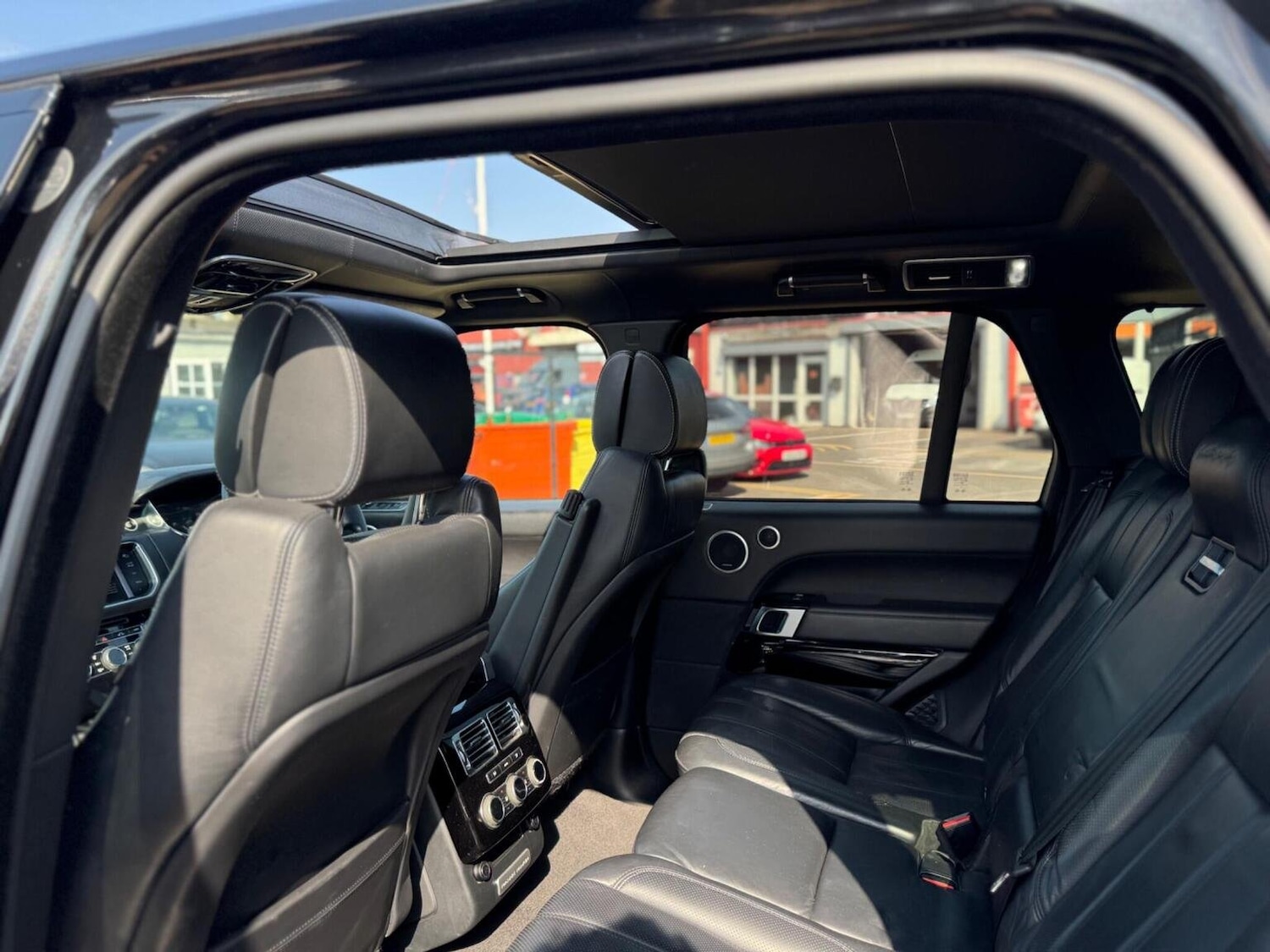 Used Land Rover Range Rover 2015 for sale - 76317446: Photo 31