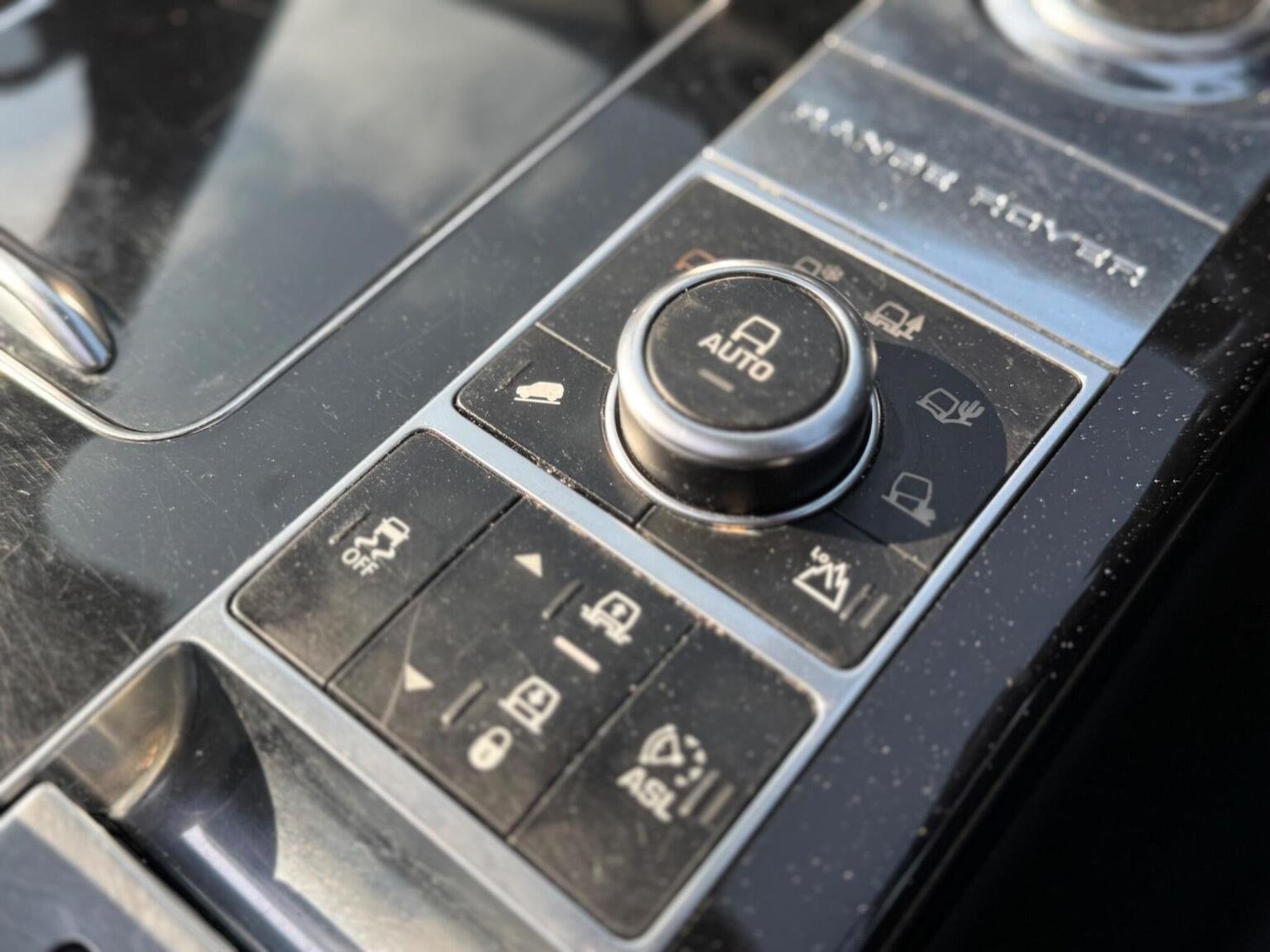 Used Land Rover Range Rover 2015 for sale - 76317446: Photo 45