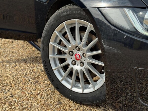 Used Jaguar XE 2016 for sale - 75667819: Photo 29