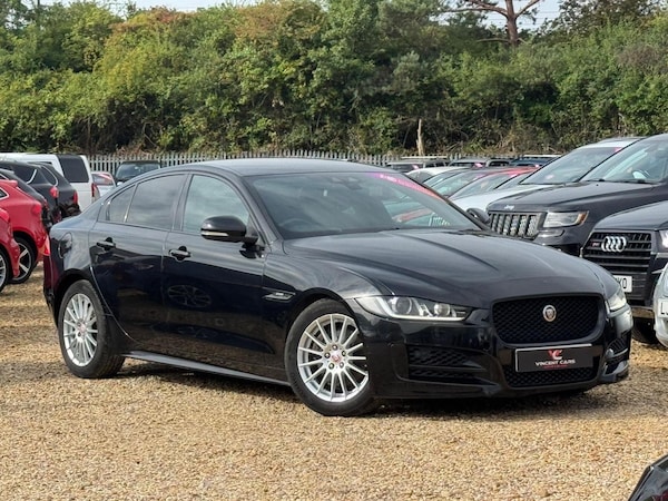 Used Jaguar XE 2016 for sale - 75667819: Photo 5