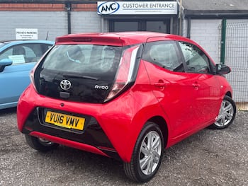 Used Toyota AYGO 2016 for sale - 79725477: Photo