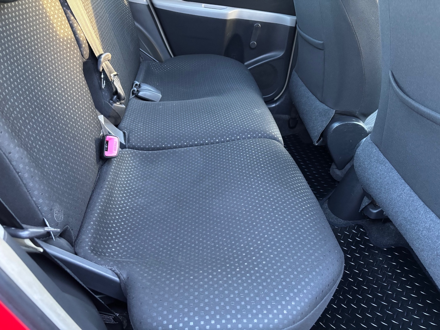 Used Toyota Yaris 2011 for sale - 77782045: Photo 16