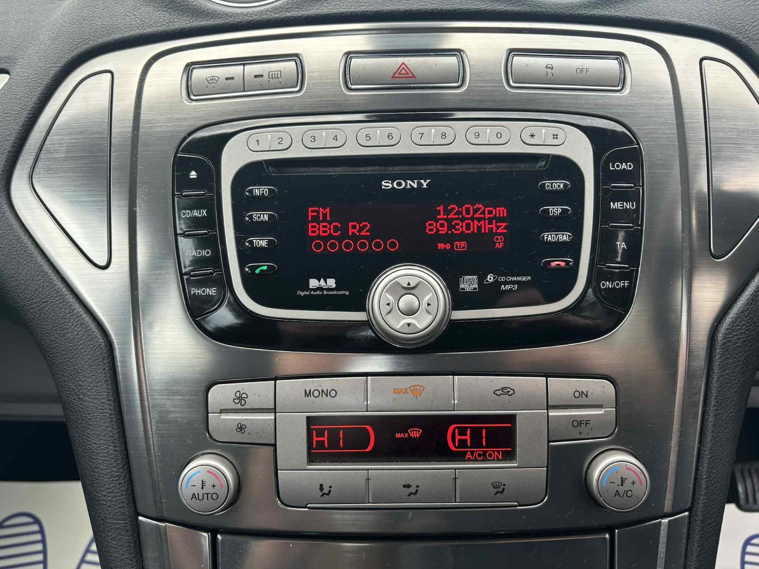 Used Ford Mondeo 2010 for sale - 77676880: Photo 12