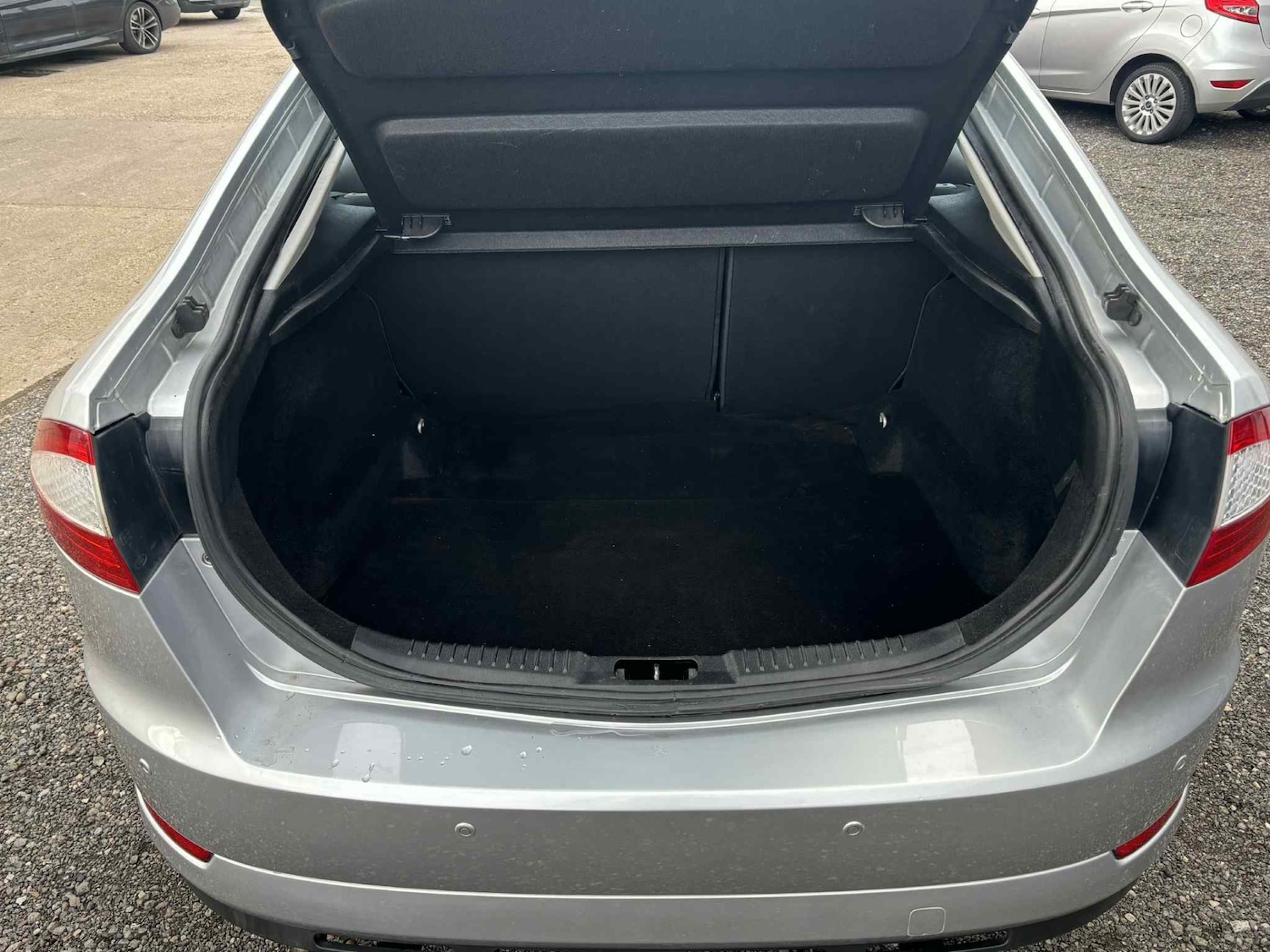 Used Ford Mondeo 2010 for sale - 77676880: Photo 21