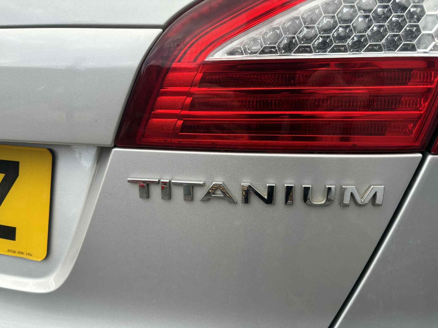 Used Ford Mondeo 2010 for sale - 77676880: Photo 24