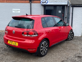 Used Volkswagen Golf 2010 for sale - 77166234: Photo