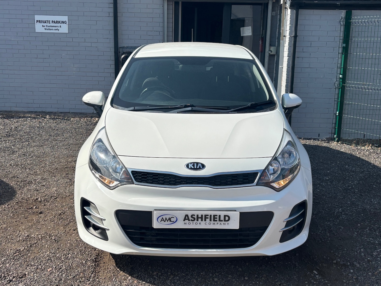Used Kia Rio 2017 for sale - 77166176: Photo 2