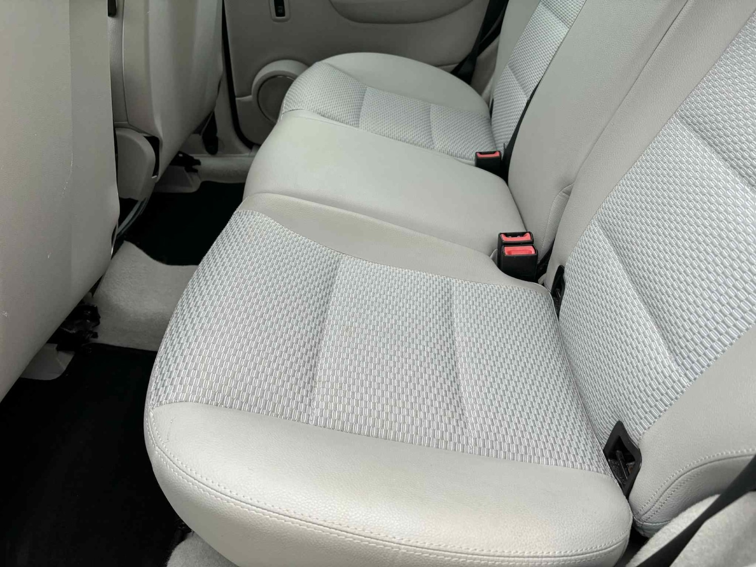 Used Mercedes-Benz A-Class 2010 for sale - 77676637: Photo 17