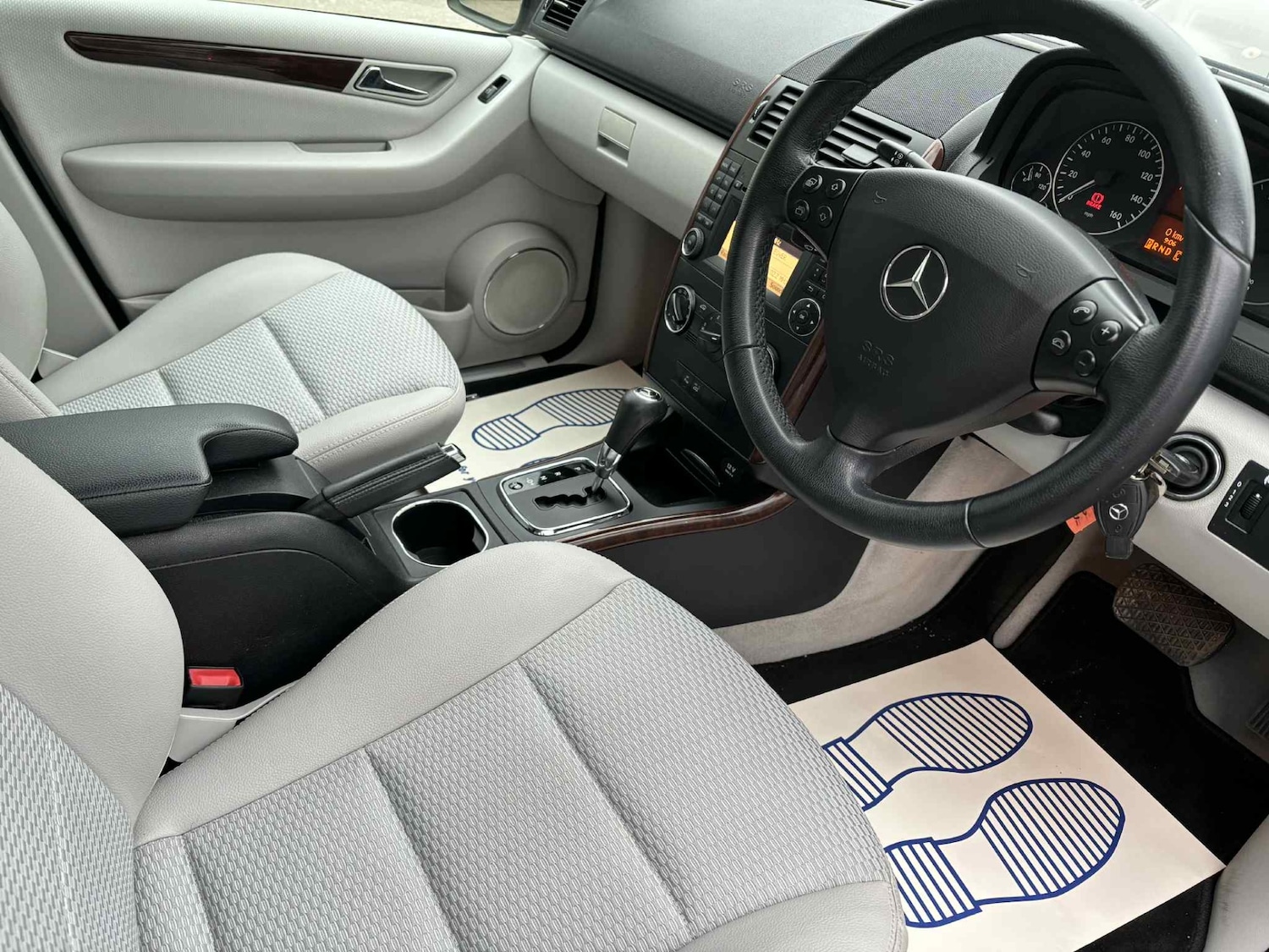 Used Mercedes-Benz A-Class 2010 for sale - 77676637: Photo 7