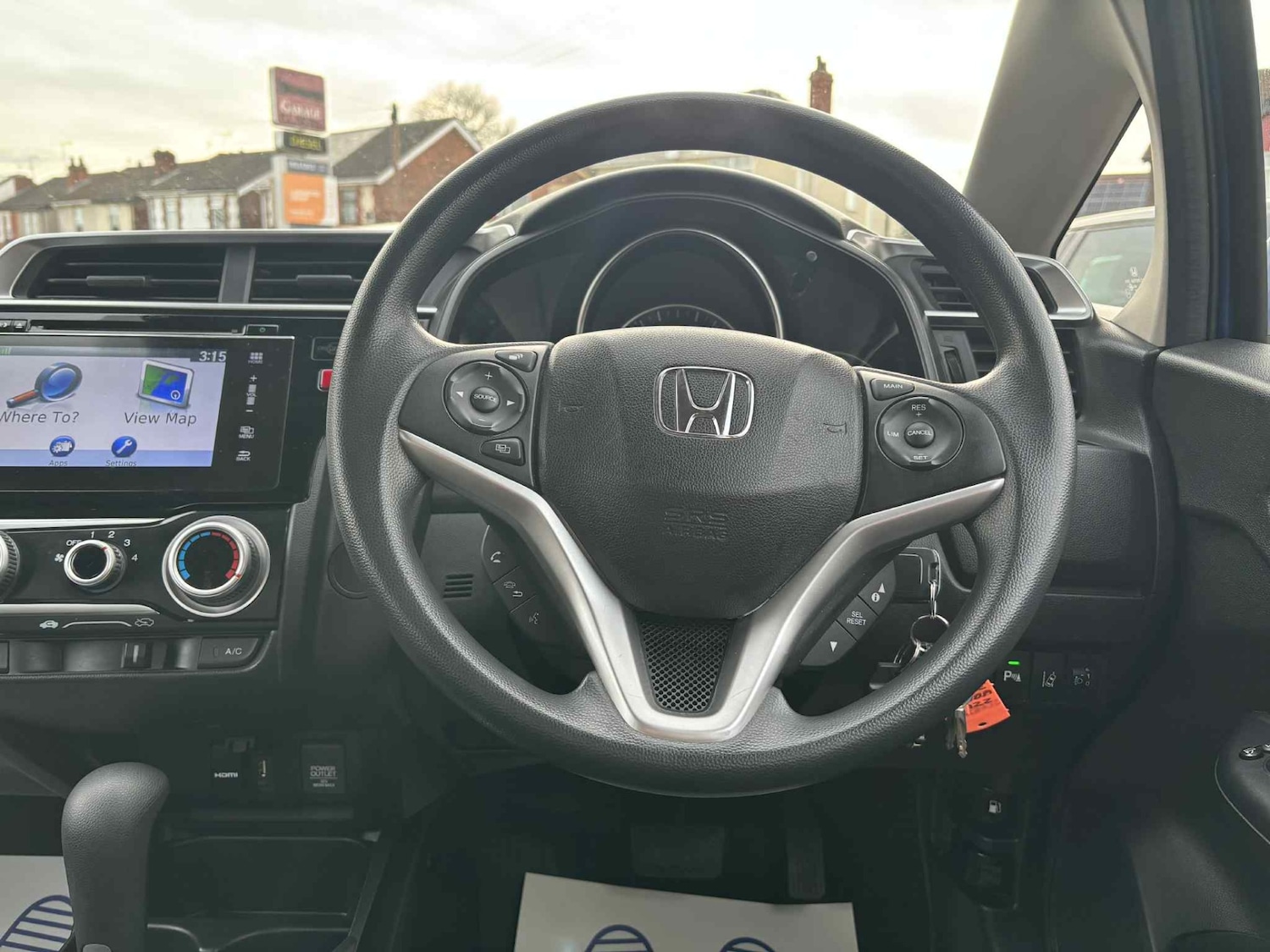 Used Honda Jazz 2017 for sale - 77628996: Photo 11