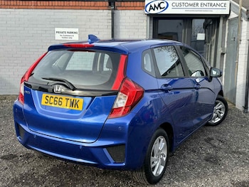 Used Honda Jazz 2017 for sale - 77628996: Photo